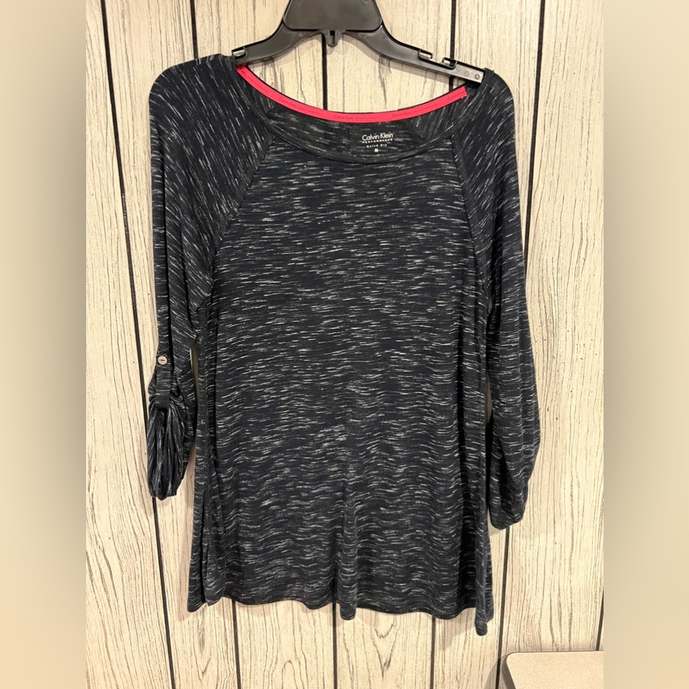 Calvin Klein Wonen’s Performance Top Size M
